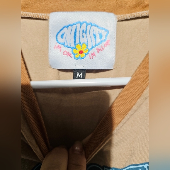 Omighty Y2K Tan Pony Crop Top with Blue and Orange Graphic EUC Medium 17-19 PTP - Picture 6 of 6